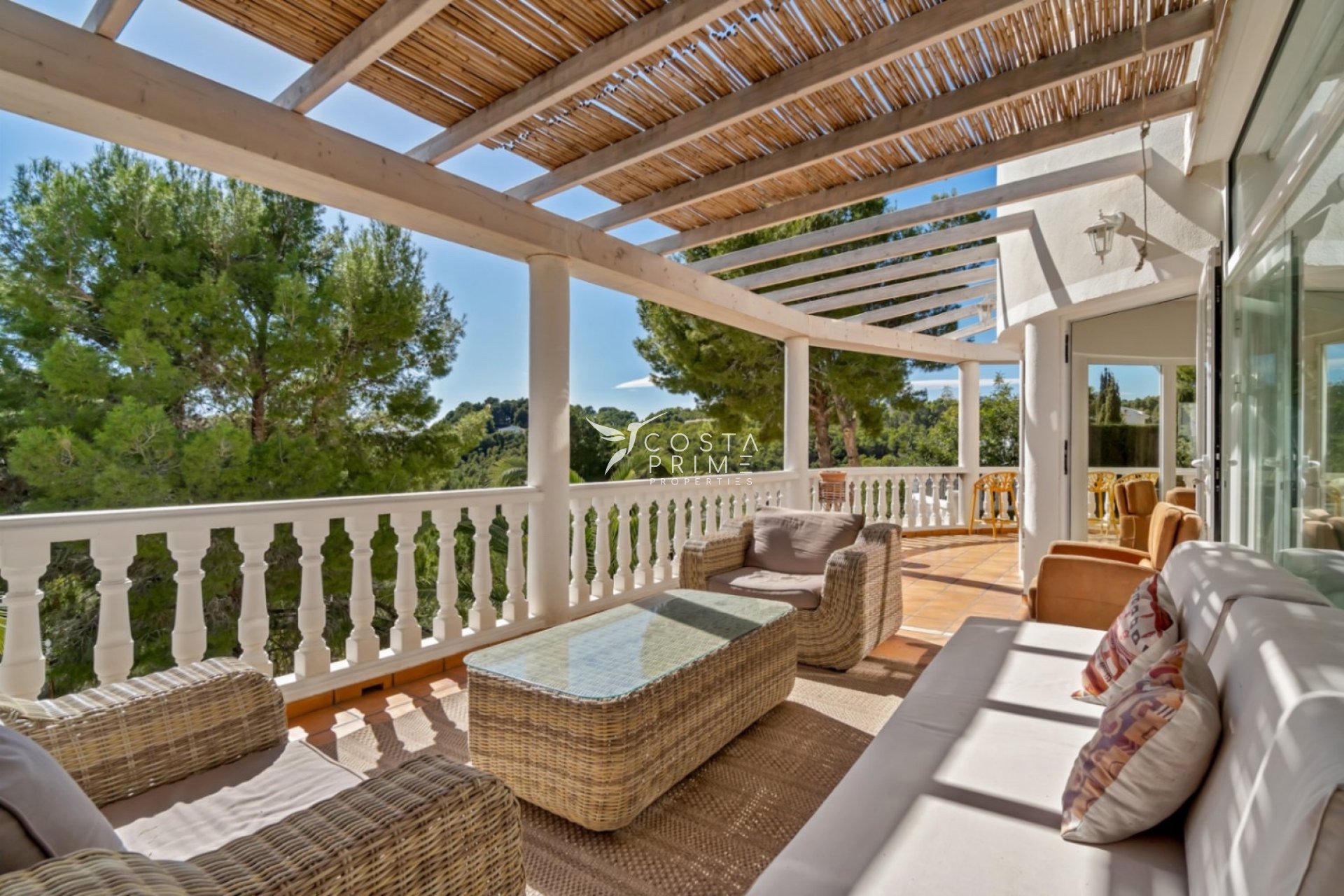 Újraértékesítés - Villa  - Altea