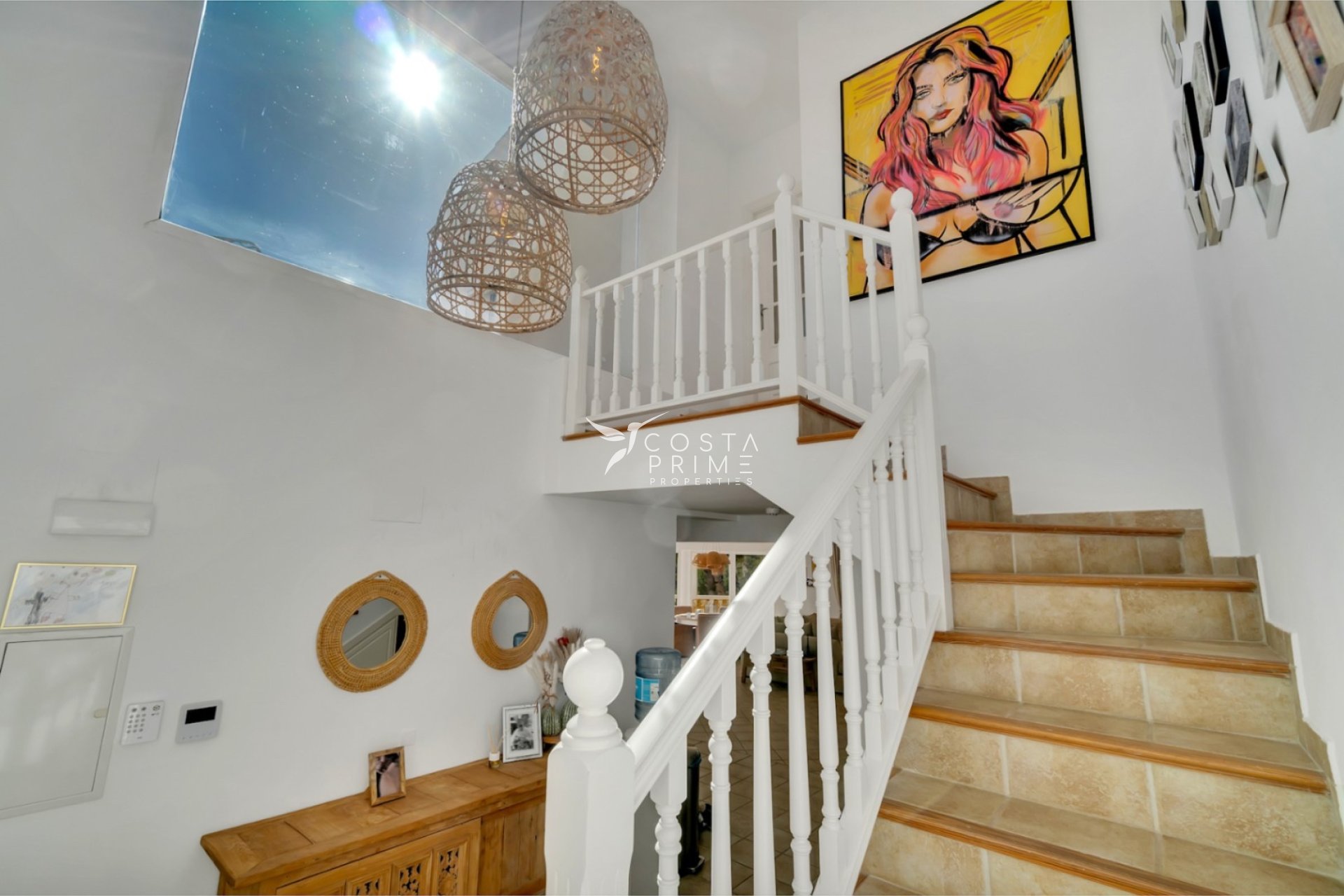 Újraértékesítés - Villa  - Altea