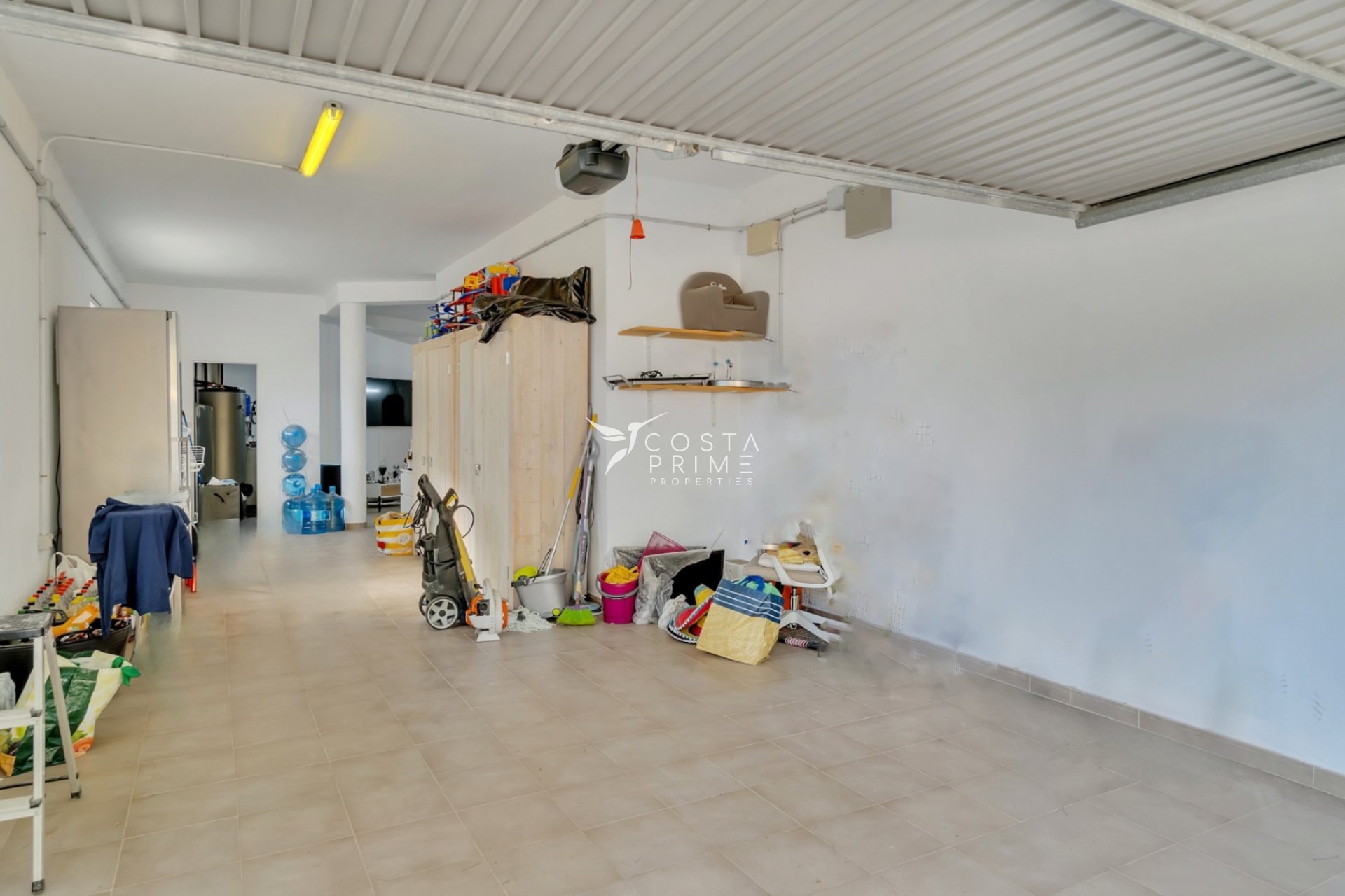 Újraértékesítés - Villa  - Altea