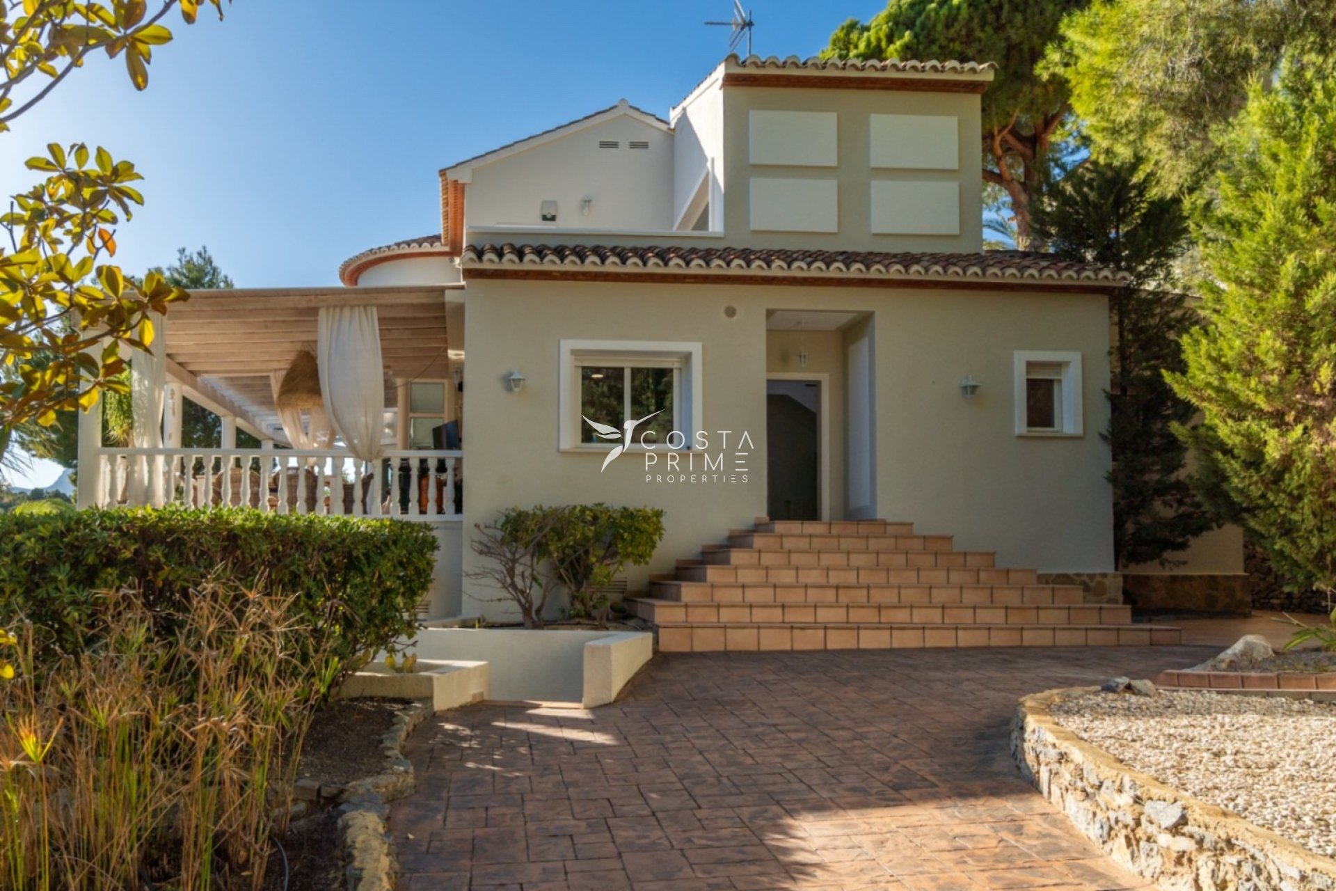 Újraértékesítés - Villa  - Altea