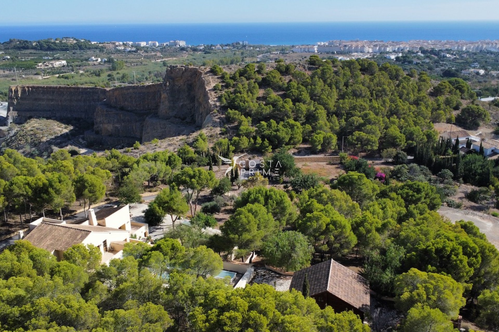 Újraértékesítés - Villa  - Altea