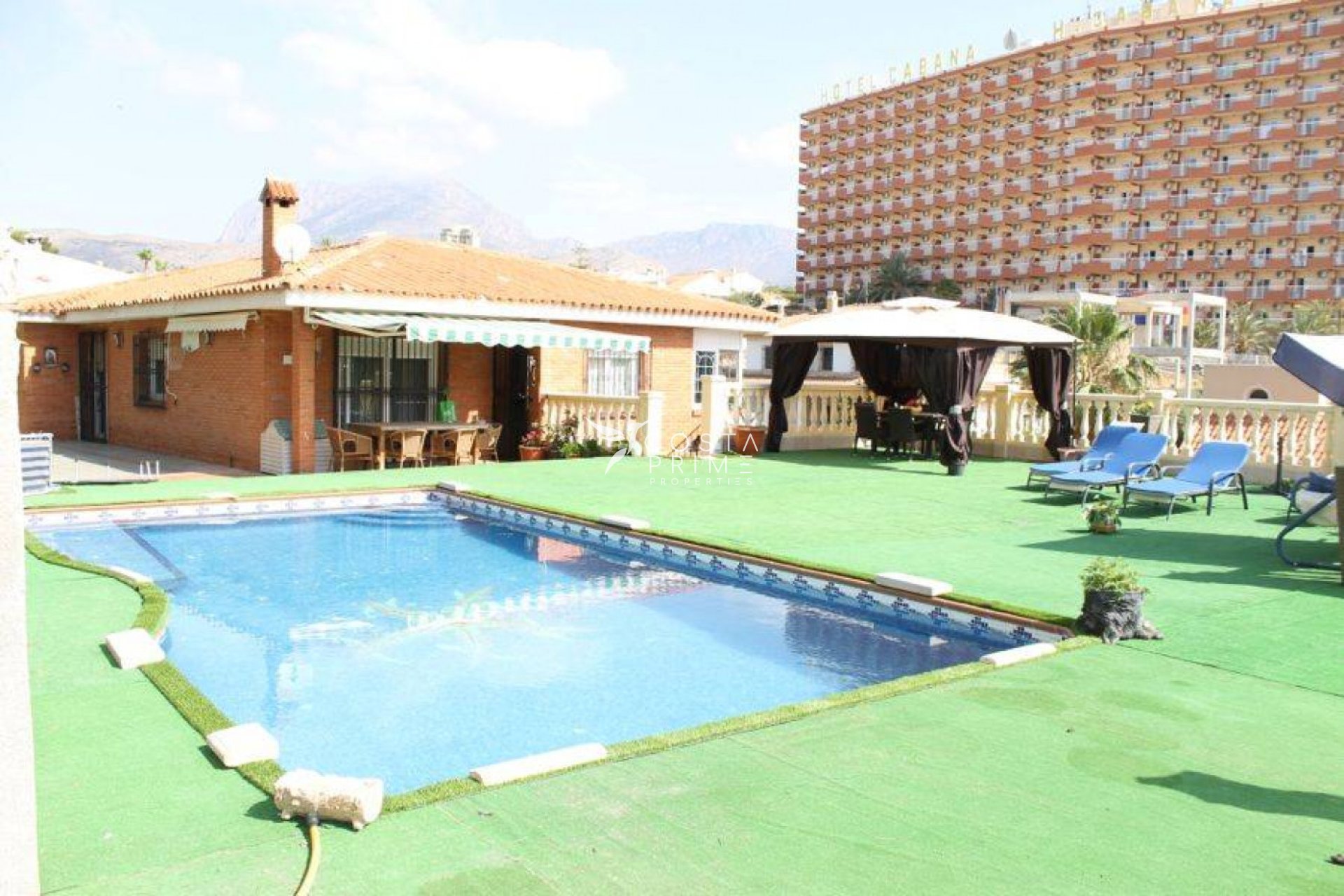 Újraértékesítés - Villa  - Benidorm