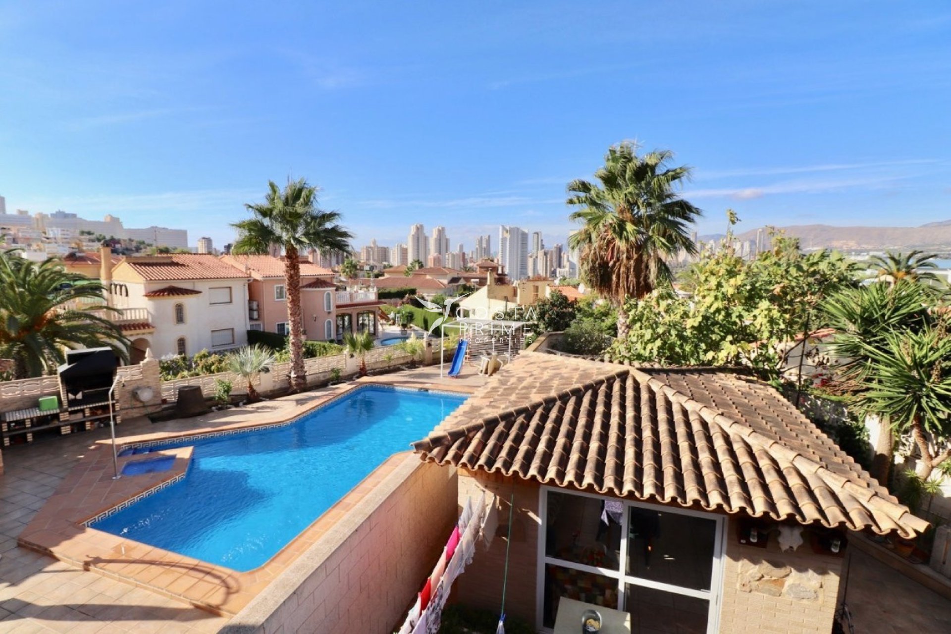 Újraértékesítés - Villa  - Benidorm