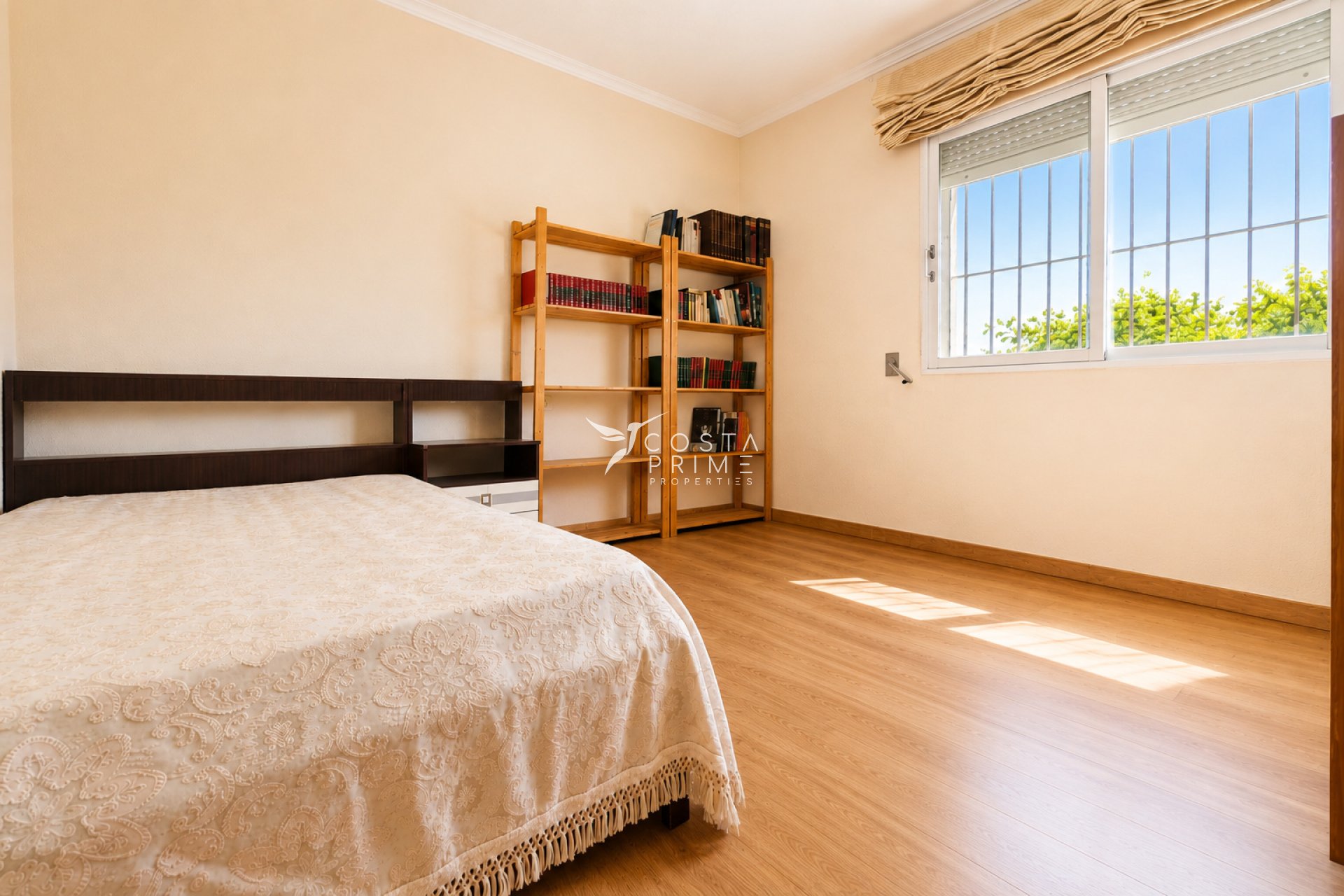 Újraértékesítés - Villa  - Benidorm