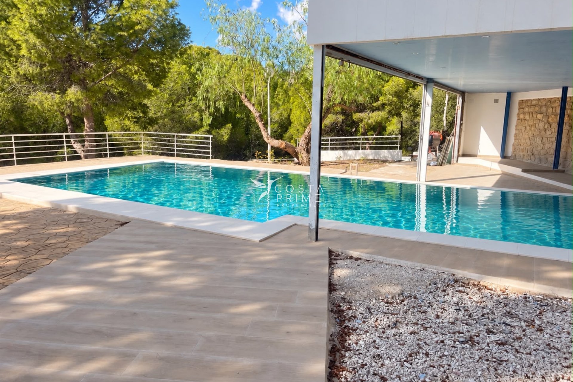 Újraértékesítés - Villa  - Benidorm