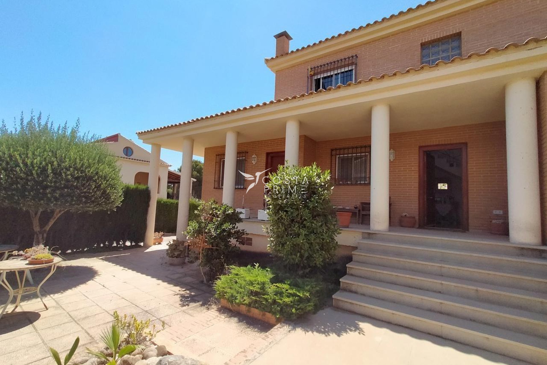 Újraértékesítés - Villa  - Benidorm