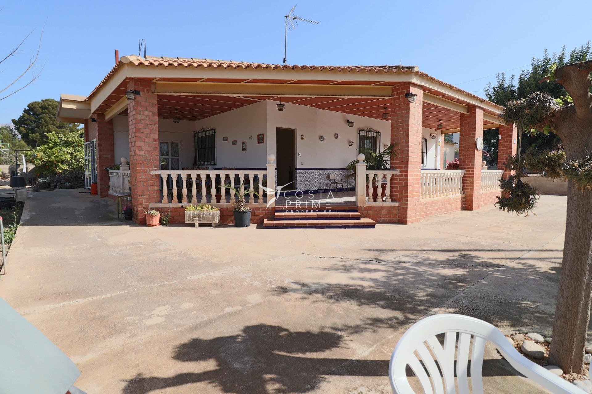 Újraértékesítés - Villa  - Benidorm