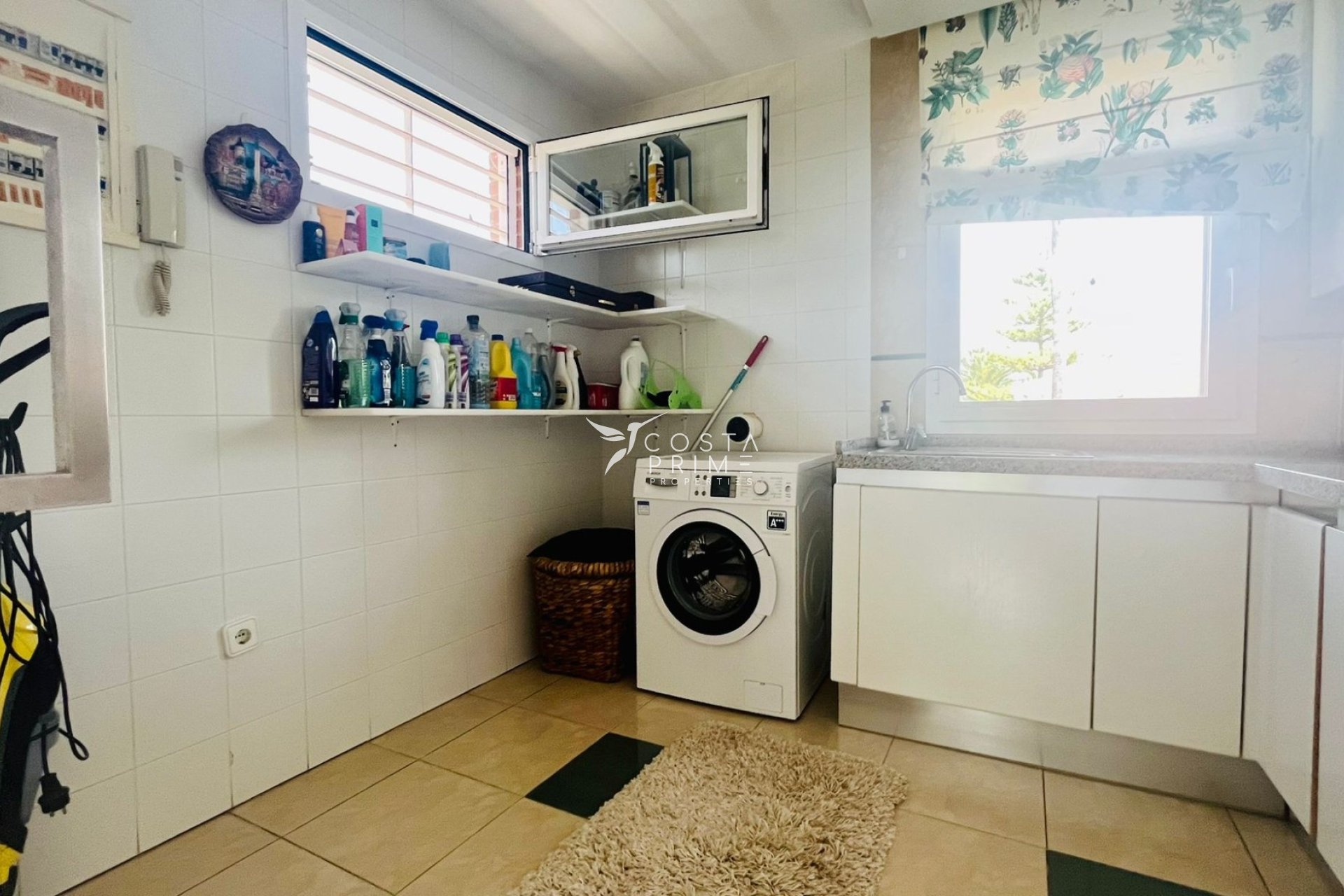 Újraértékesítés - Villa  - Benidorm