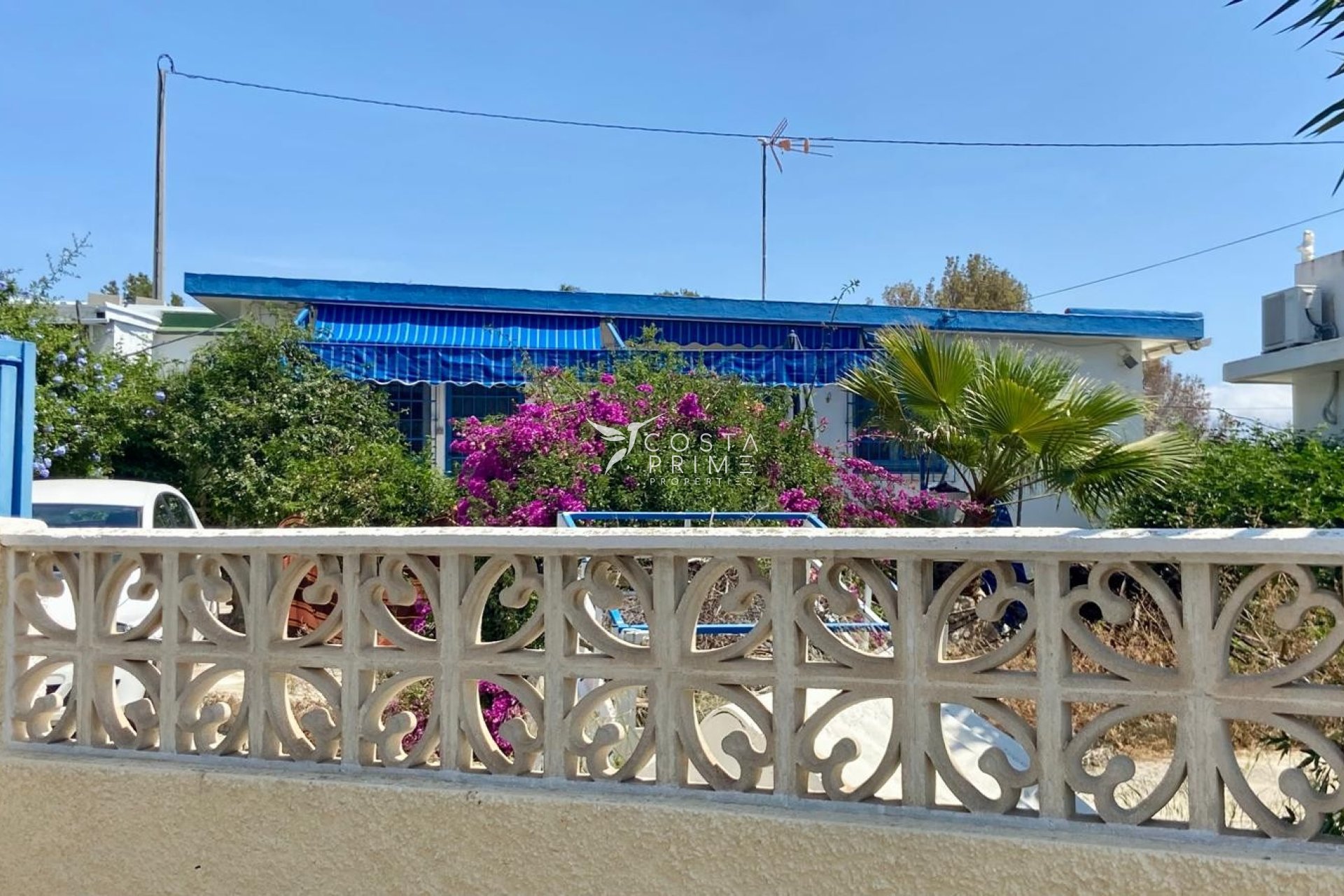 Újraértékesítés - Villa  - Benidorm