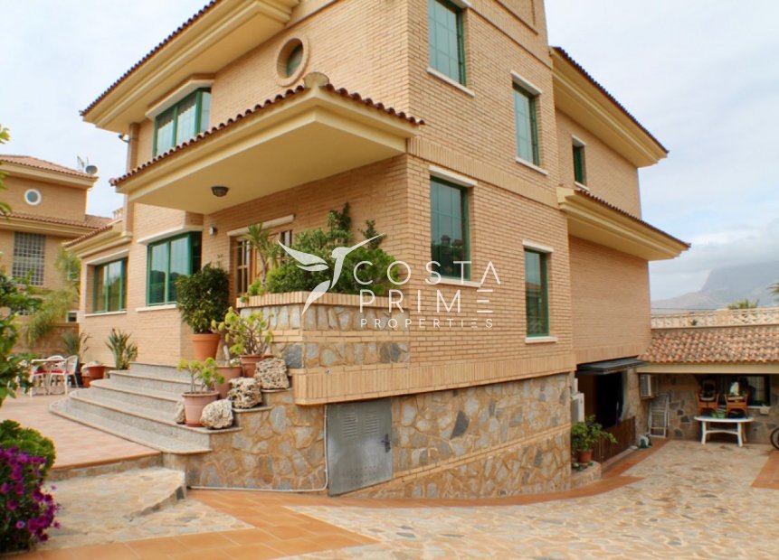 Újraértékesítés - Villa  - Benidorm