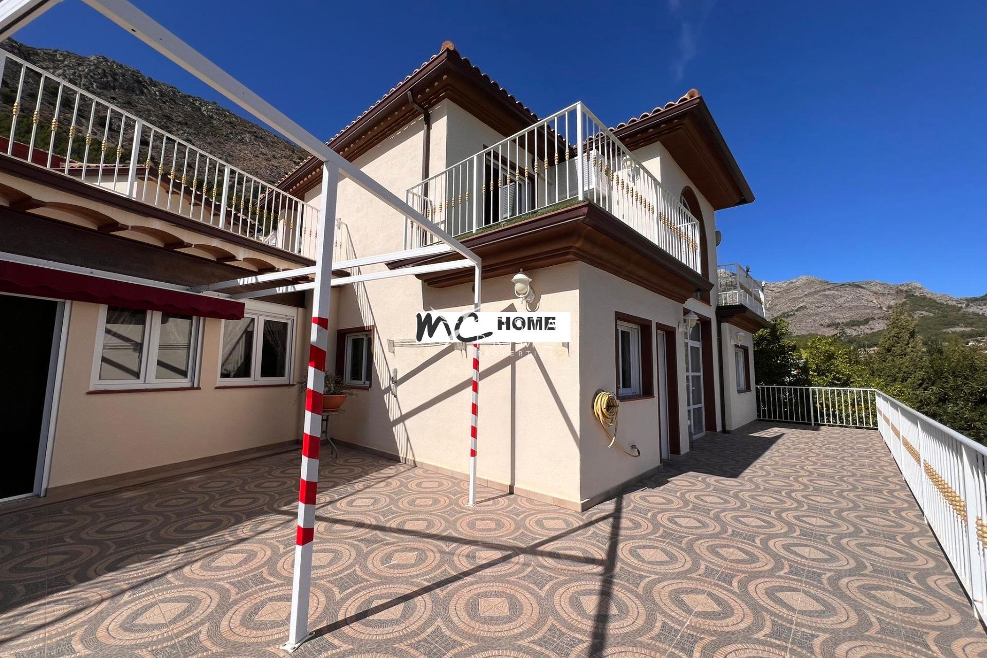 Újraértékesítés - Villa  - Callosa d'en Sarrià