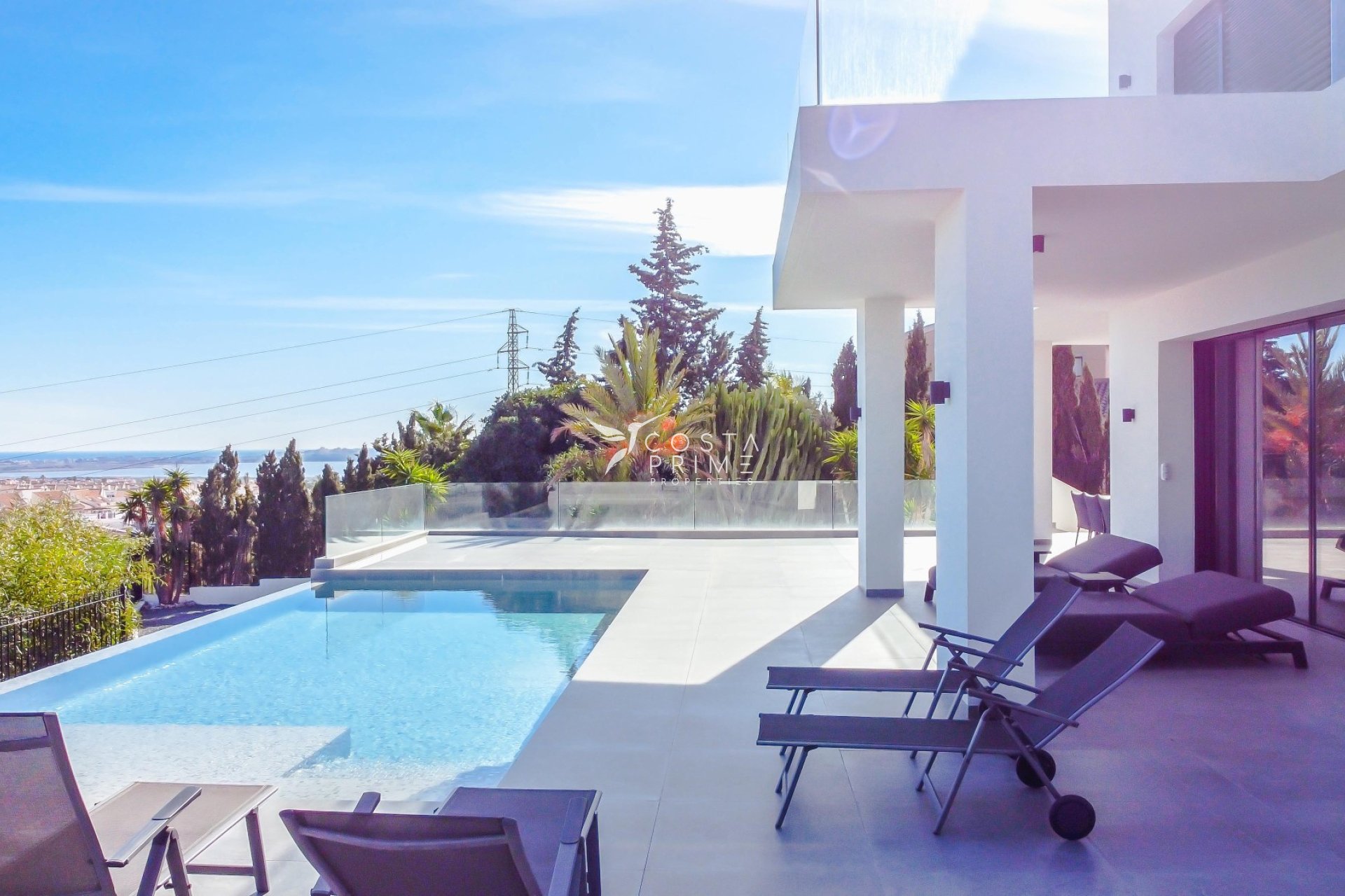 Újraértékesítés - Villa  - Ciudad Quesada