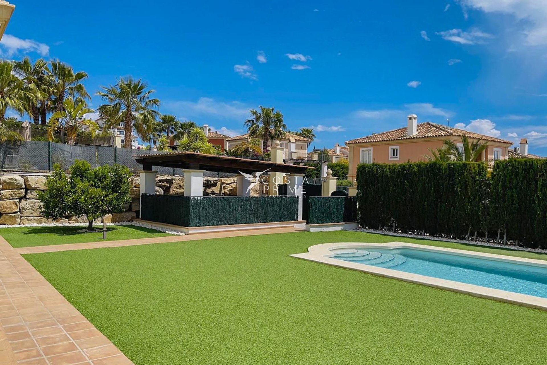 Újraértékesítés - Villa  - Finestrat