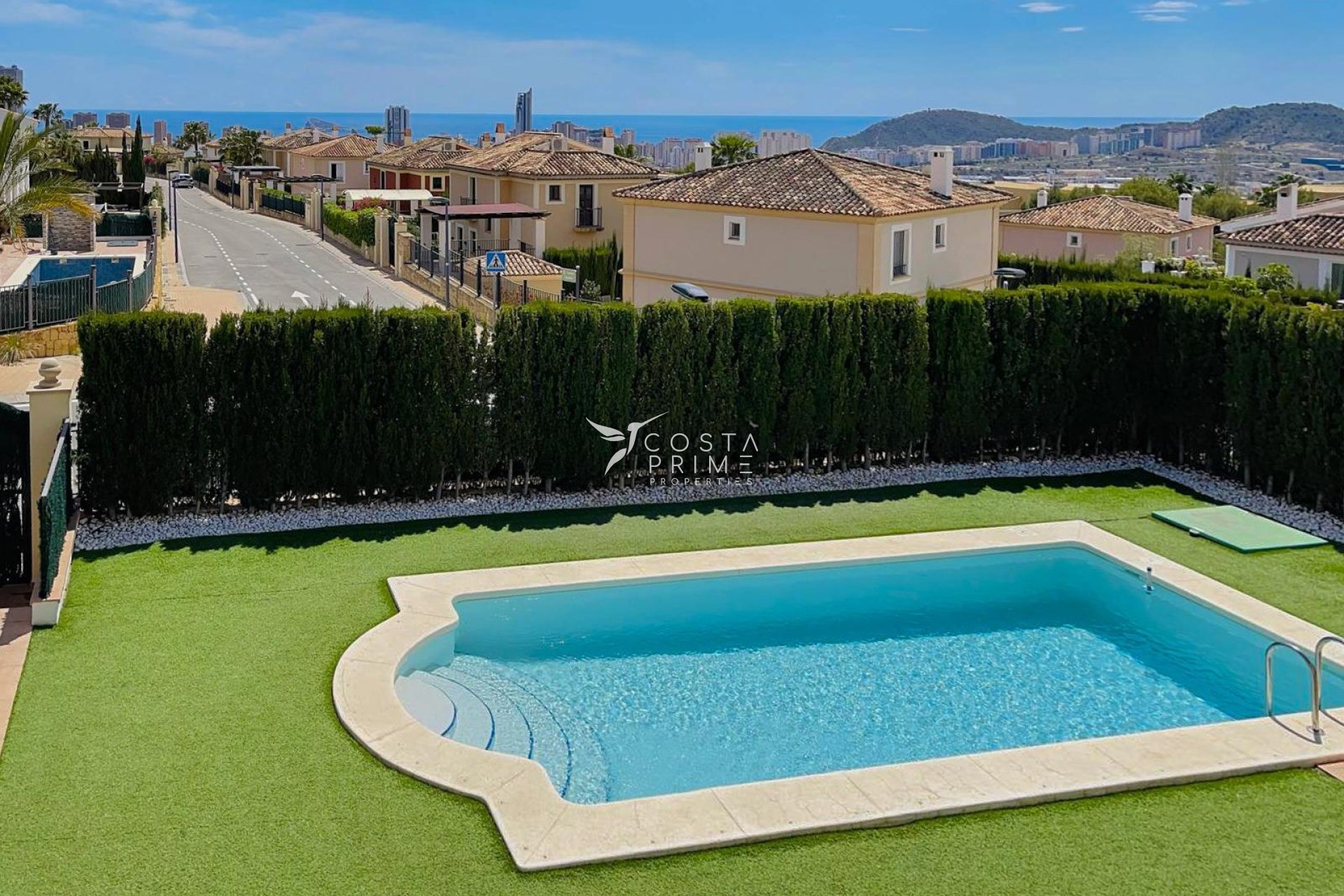 Újraértékesítés - Villa  - Finestrat