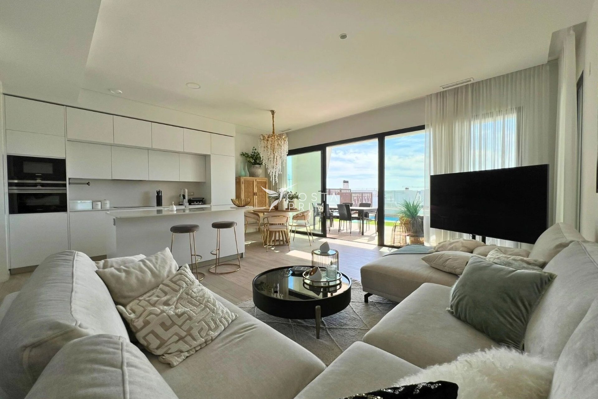 Újraértékesítés - Villa  - Finestrat