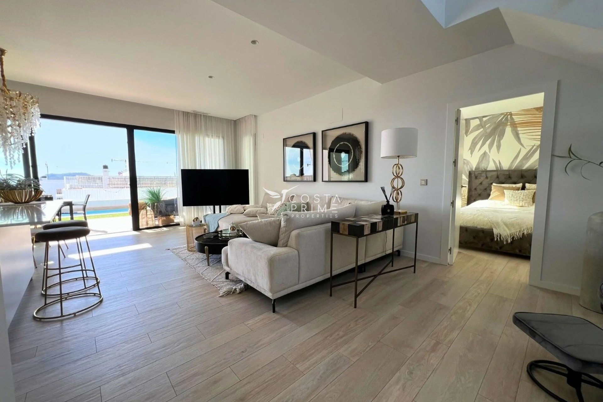 Újraértékesítés - Villa  - Finestrat