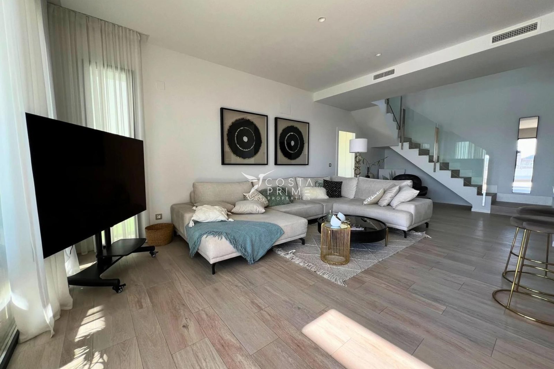 Újraértékesítés - Villa  - Finestrat