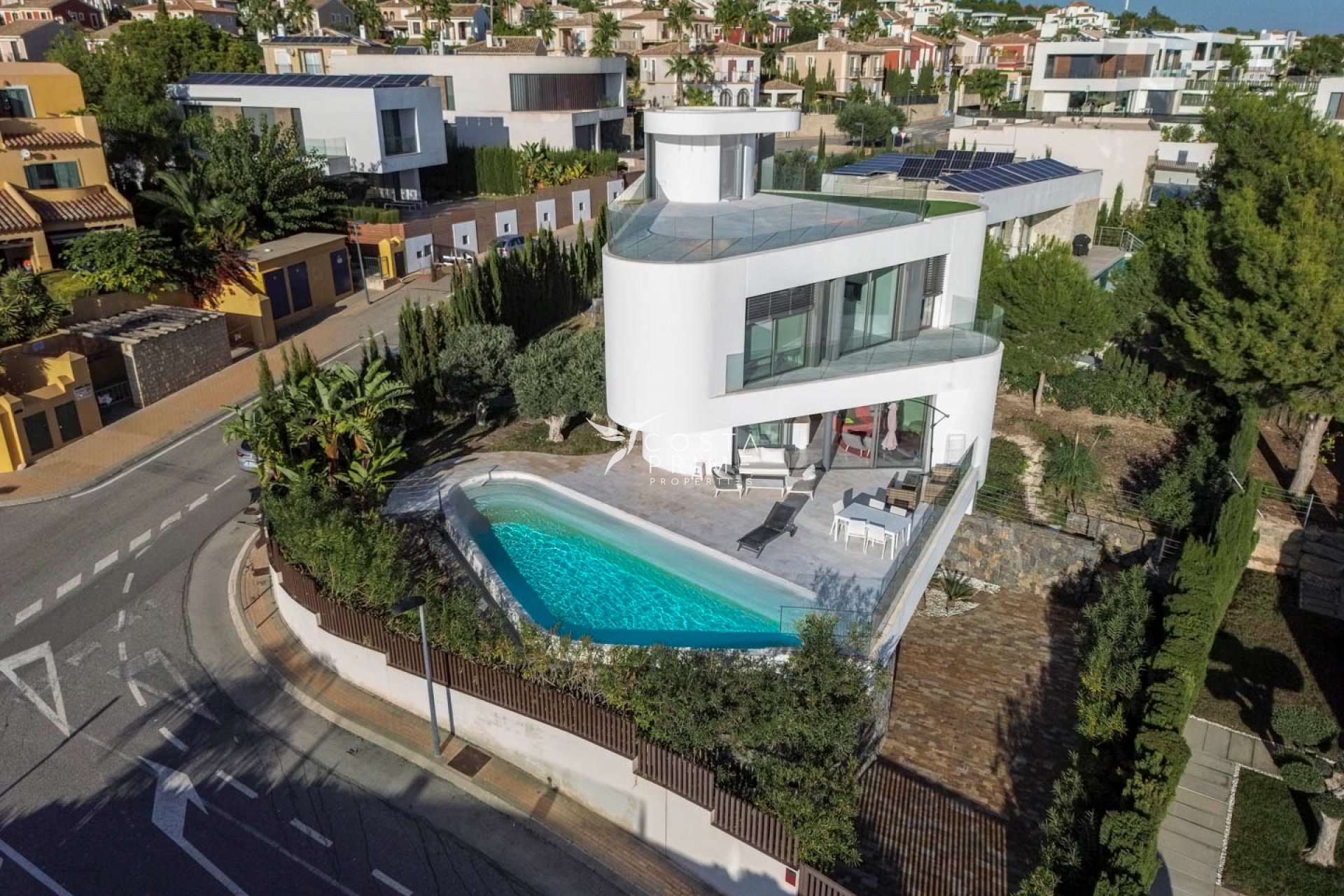 Újraértékesítés - Villa  - Finestrat