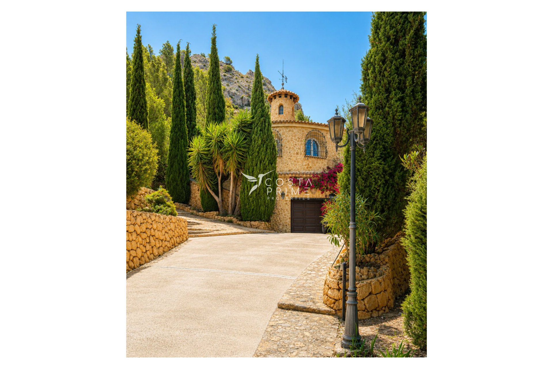 Újraértékesítés - Villa  - Finestrat