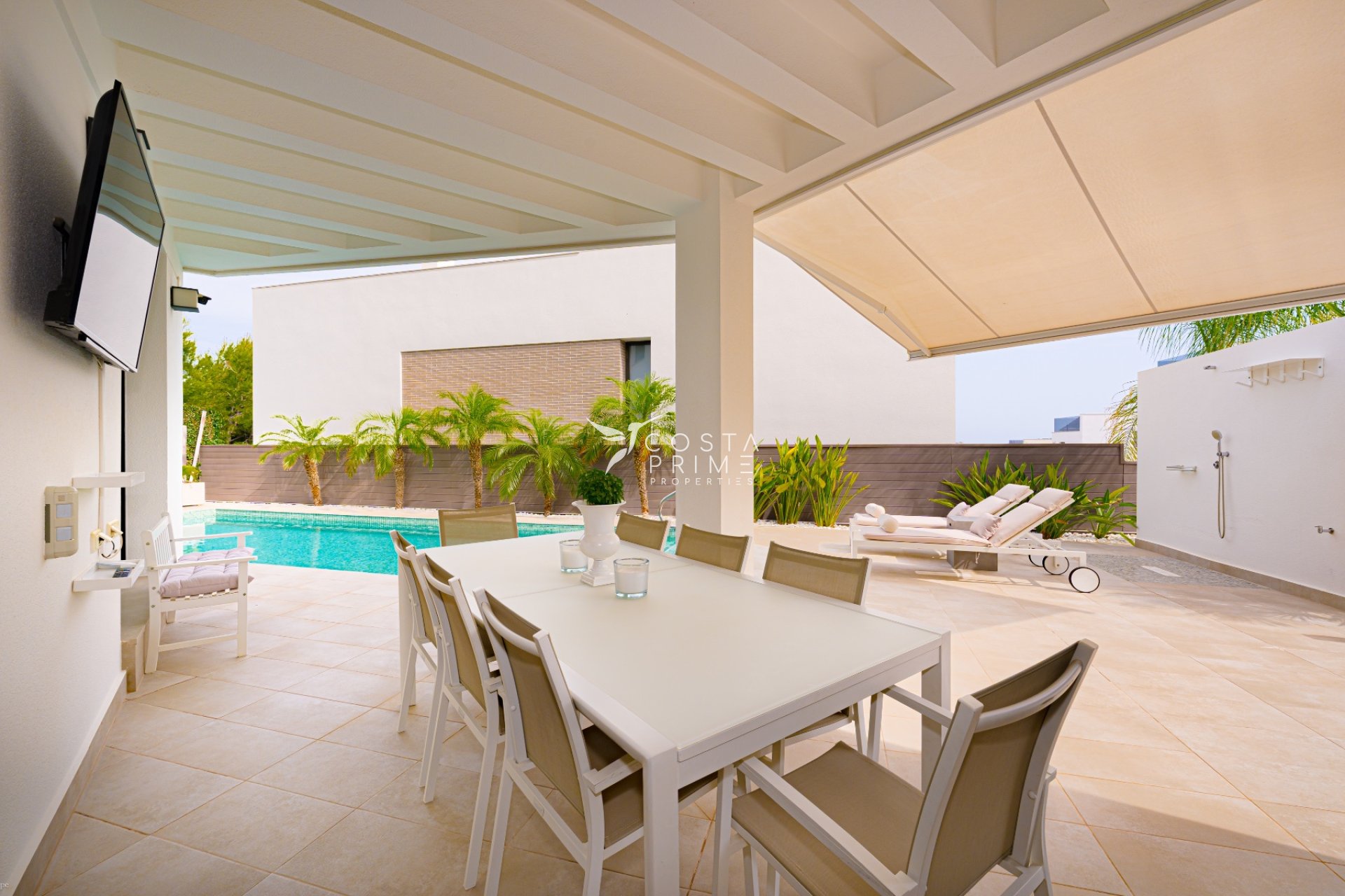 Újraértékesítés - Villa  - Finestrat