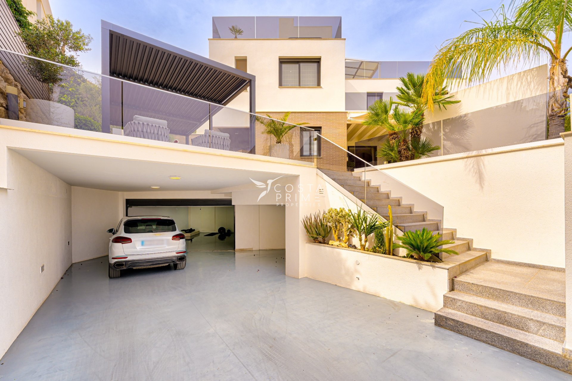 Újraértékesítés - Villa  - Finestrat