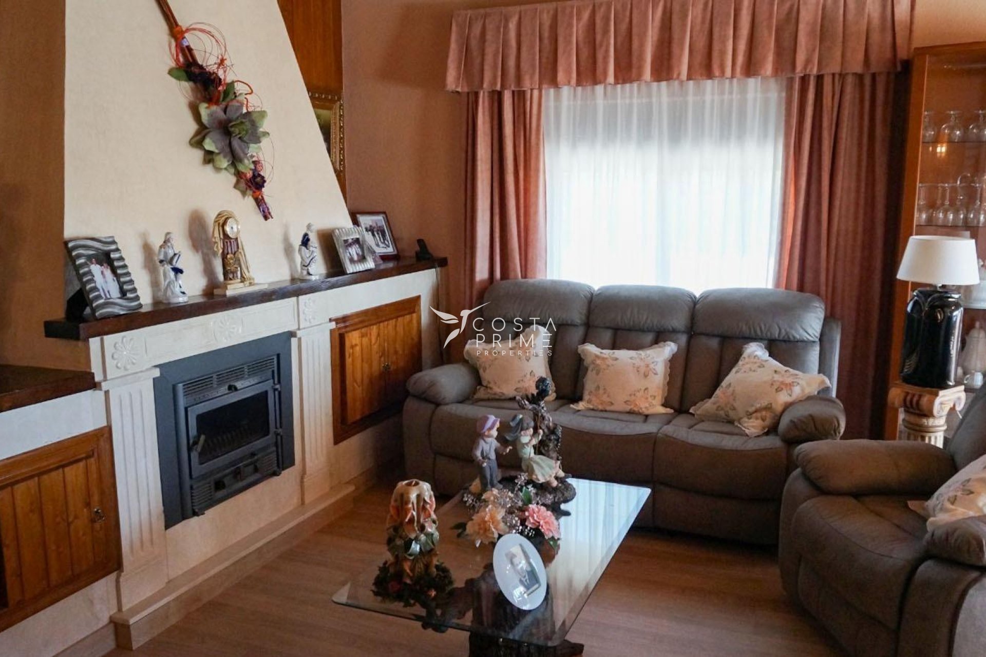 Újraértékesítés - Villa  - La Nucía