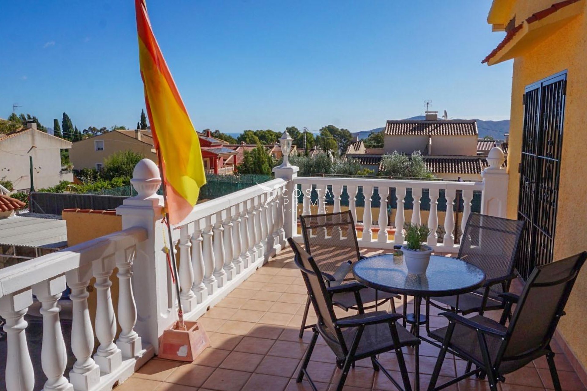 Újraértékesítés - Villa  - La Nucía