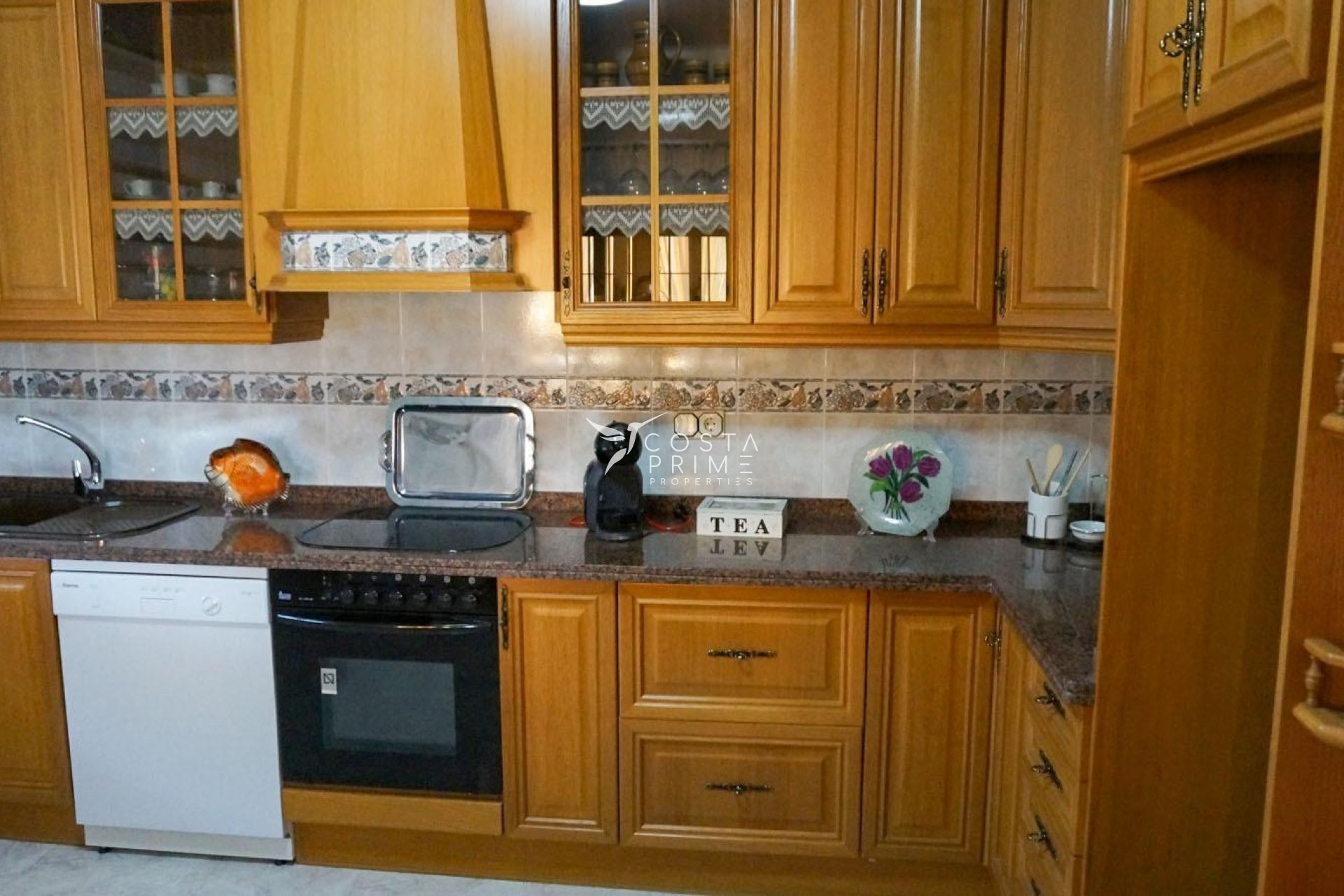 Újraértékesítés - Villa  - La Nucía