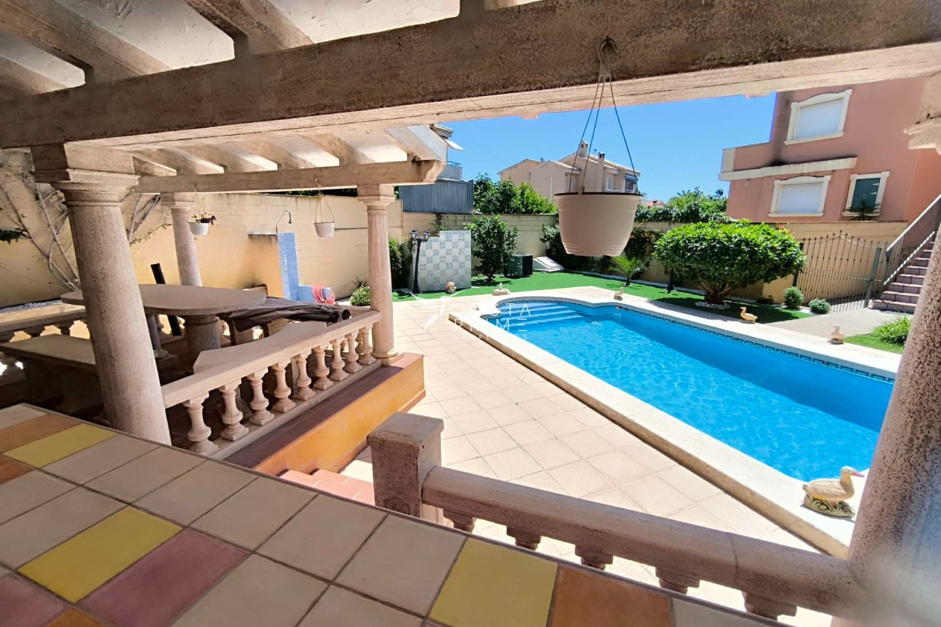 Újraértékesítés - Villa  - La Nucía