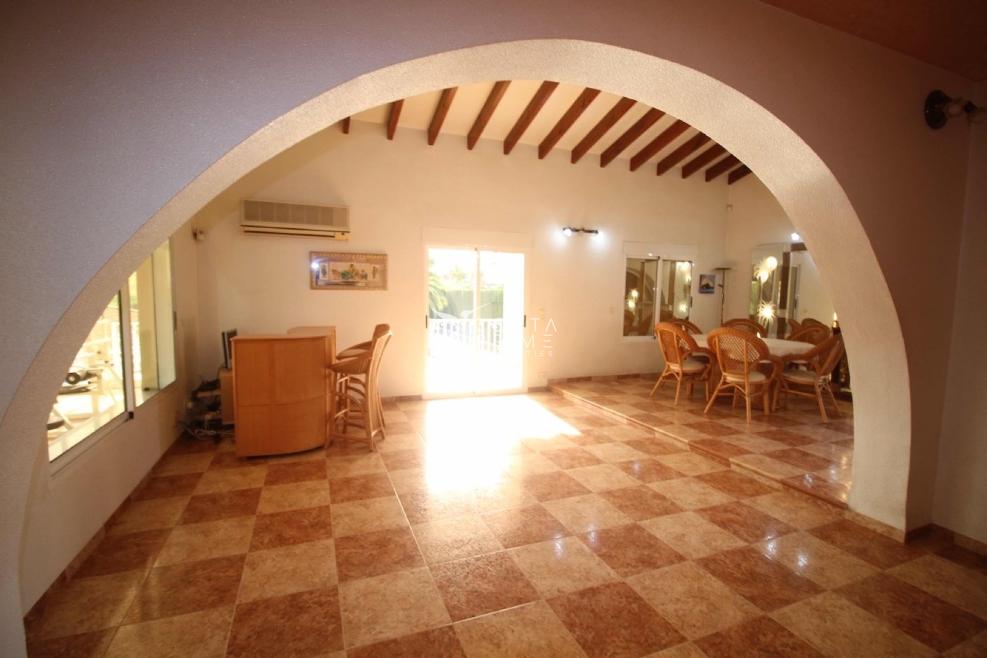 Újraértékesítés - Villa  - La Nucía