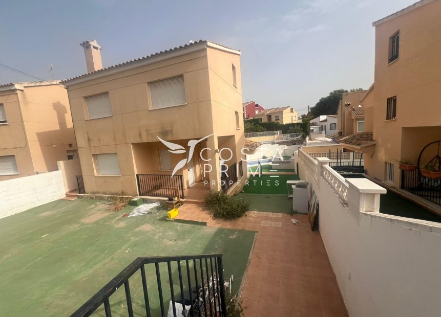 Újraértékesítés - Villa  - La Nucía