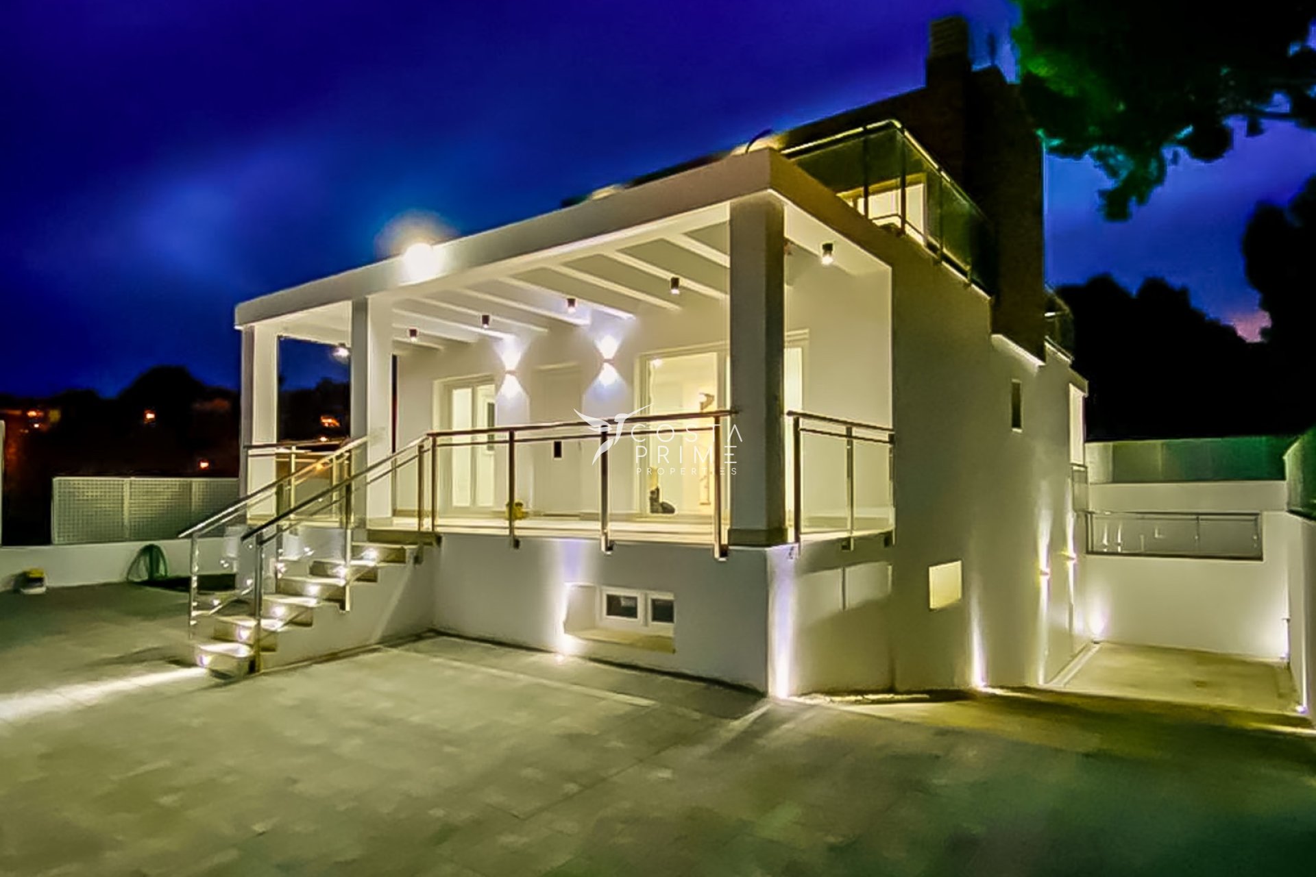 Újraértékesítés - Villa  - La Nucía