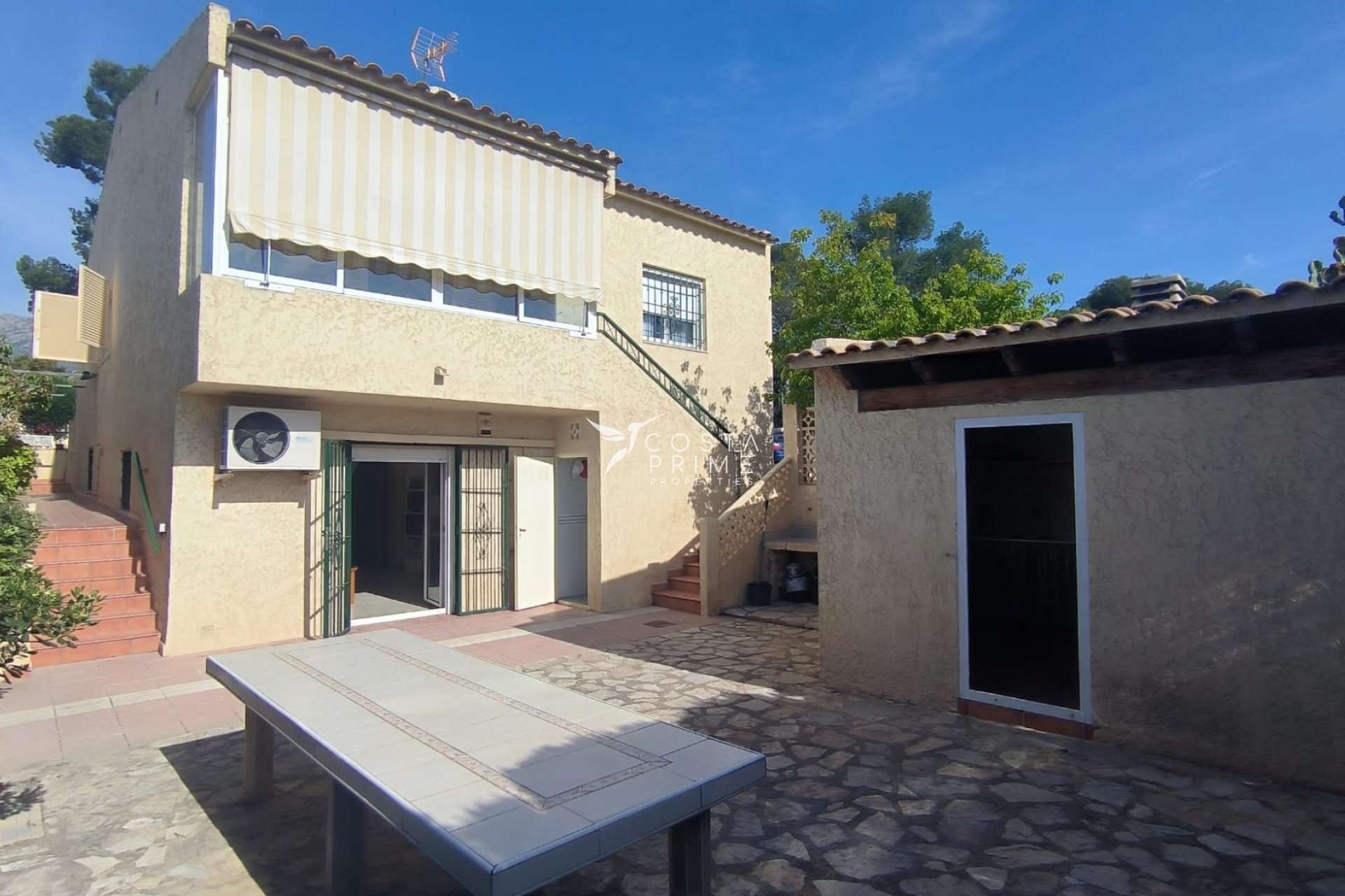 Újraértékesítés - Villa  - La Nucía