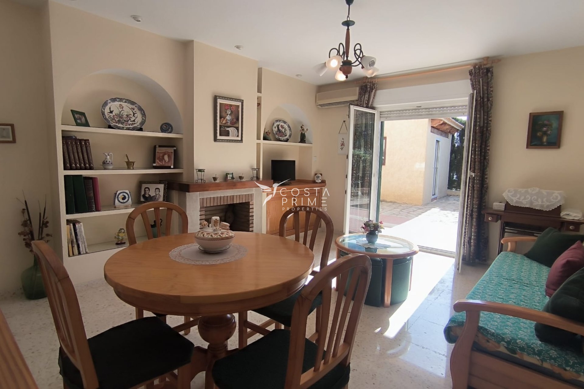 Újraértékesítés - Villa  - La Nucía