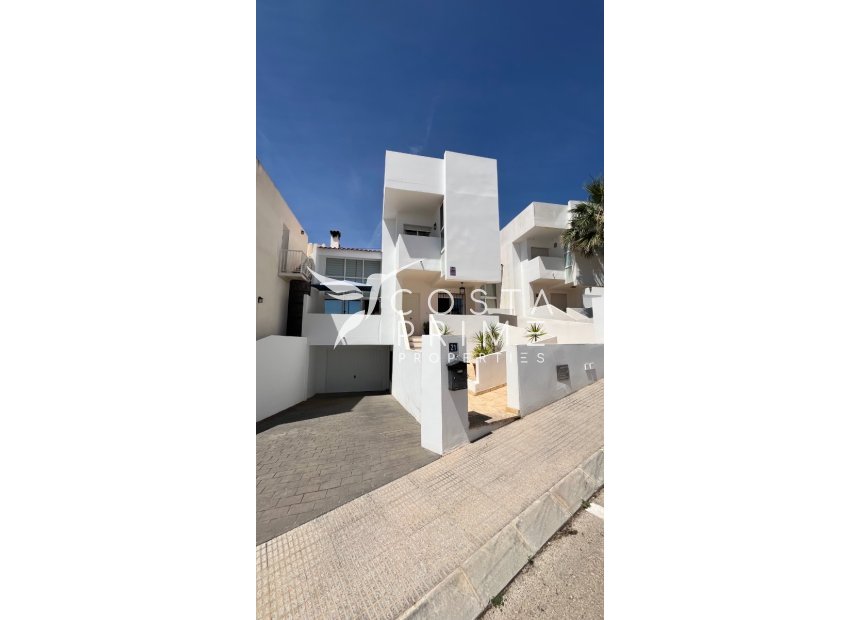 Újraértékesítés - Villa  - La Nucía