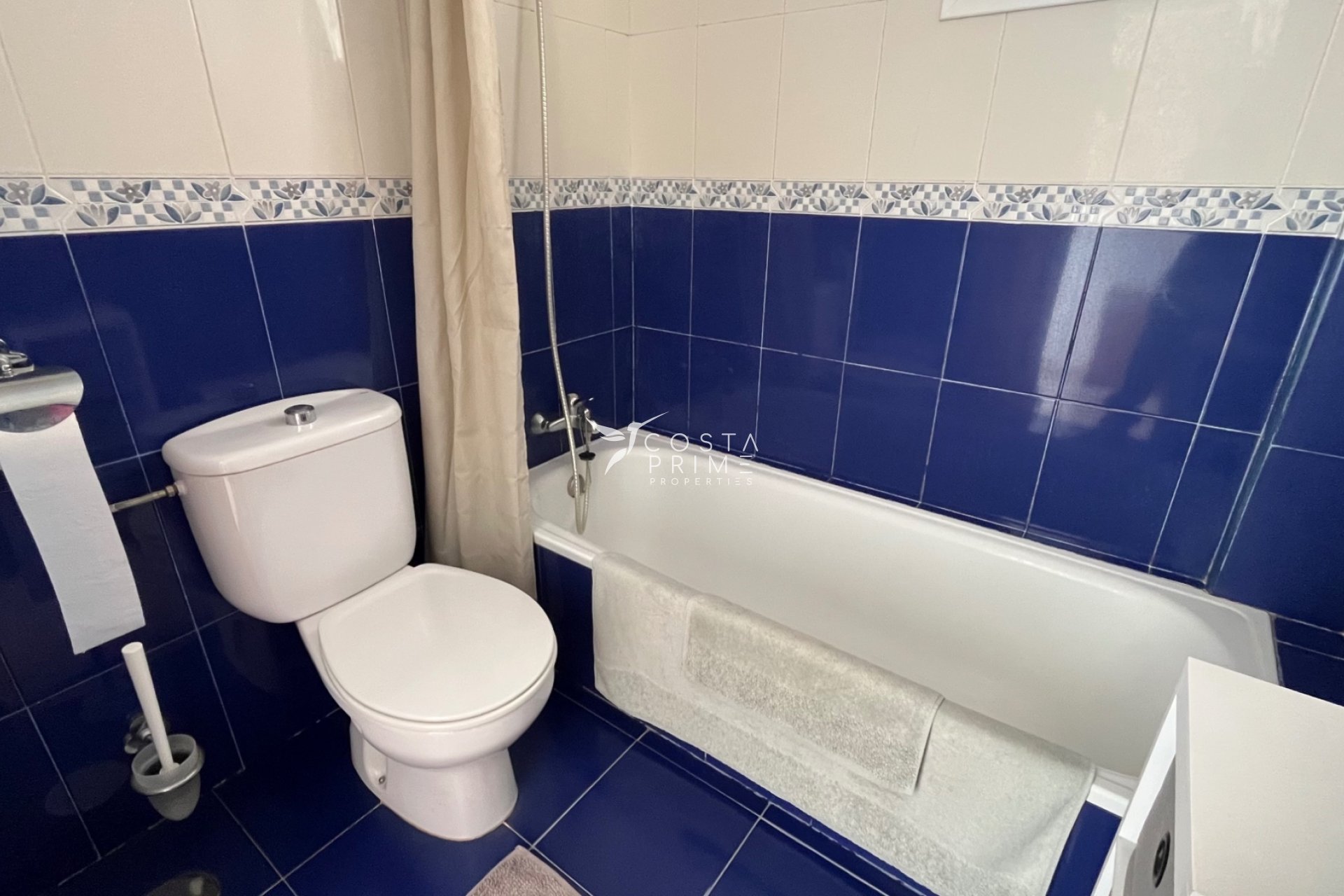 Újraértékesítés - Villa  - La Nucía
