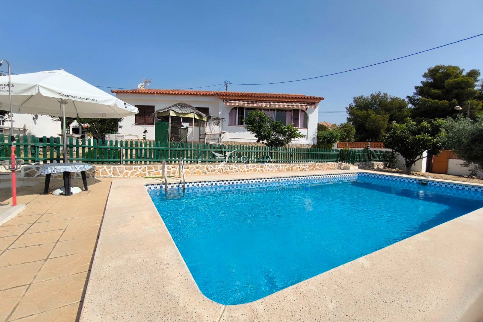 Újraértékesítés - Villa  - La Nucía