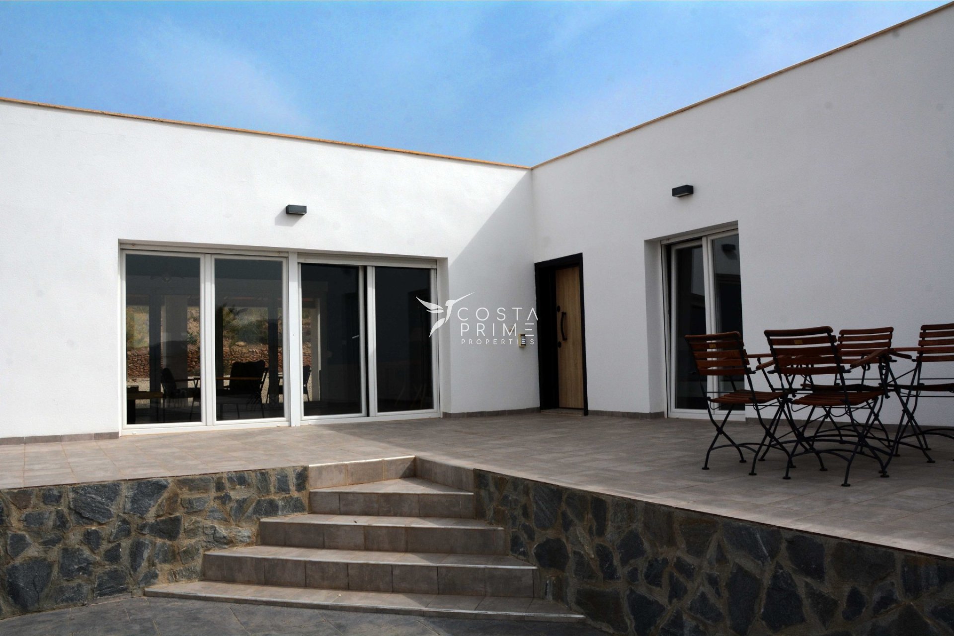 Újraértékesítés - Villa  - Macisvenda
