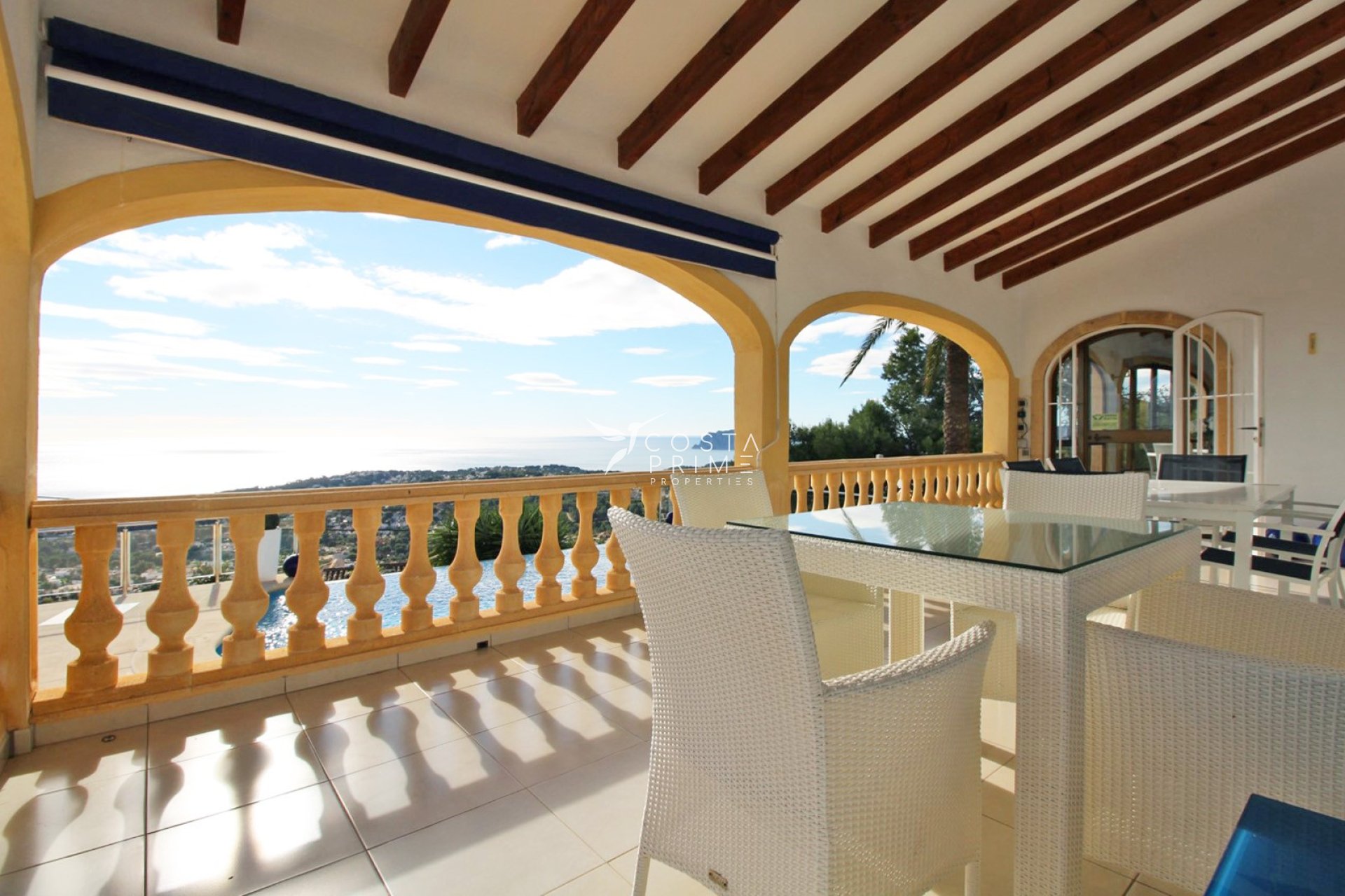 Újraértékesítés - Villa  - Moraira