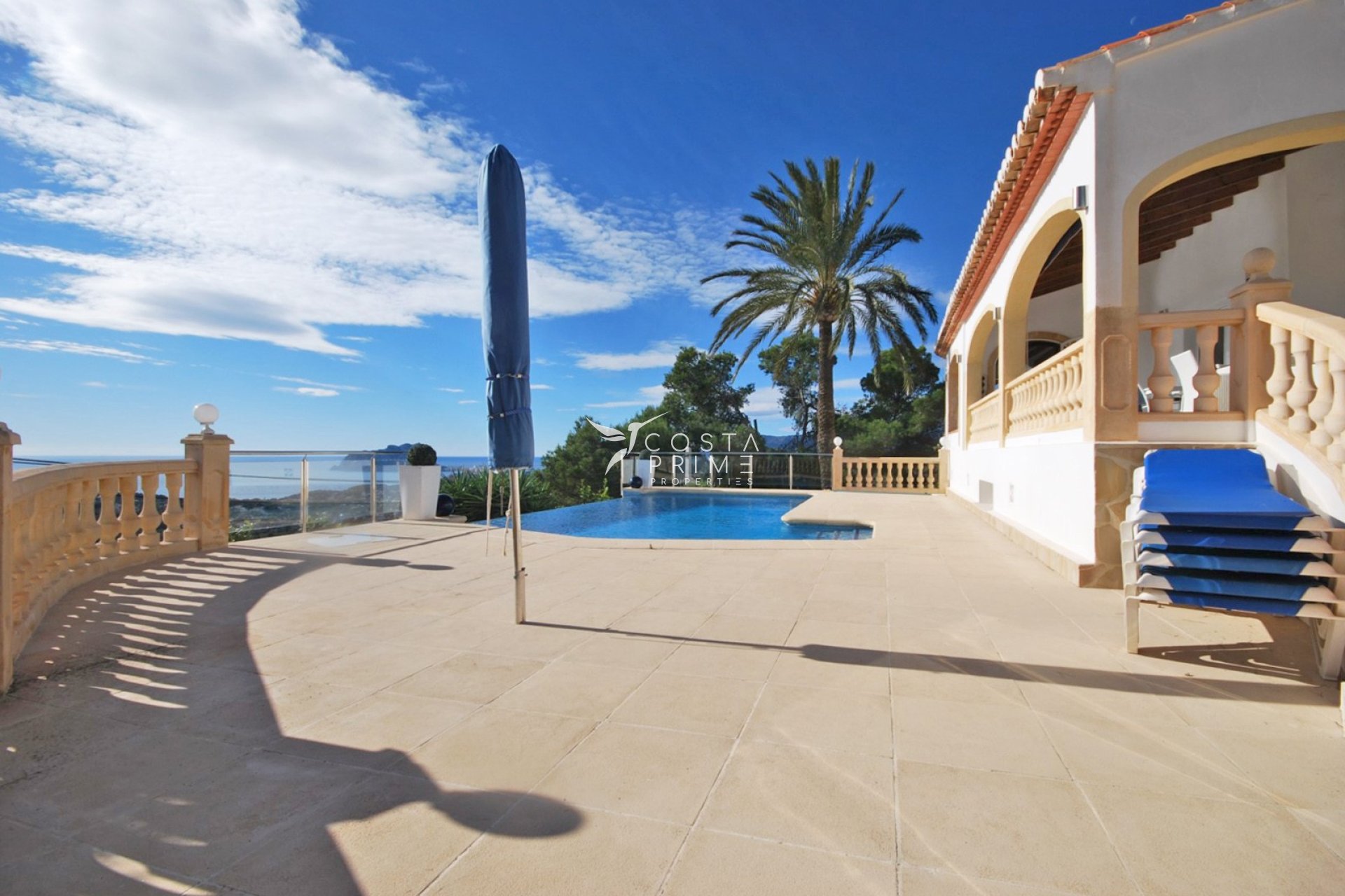 Újraértékesítés - Villa  - Moraira