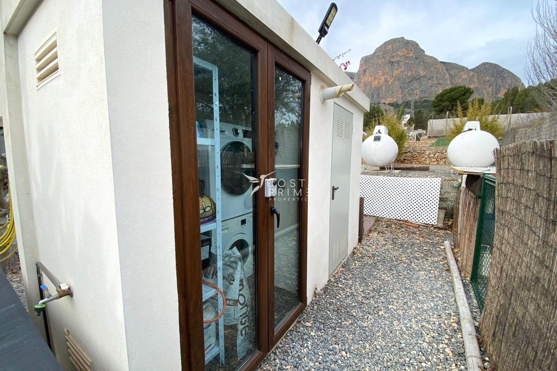 Újraértékesítés - Villa  - Polop