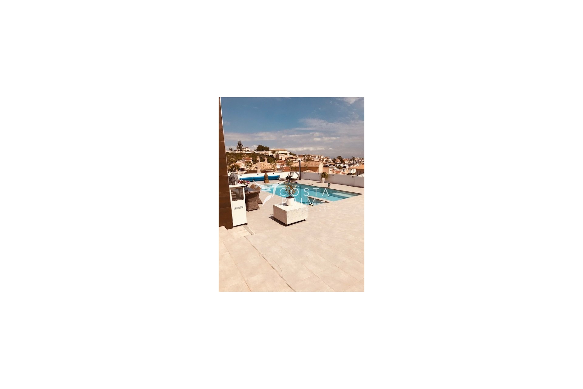 Újraértékesítés - Villa  - Rojales
