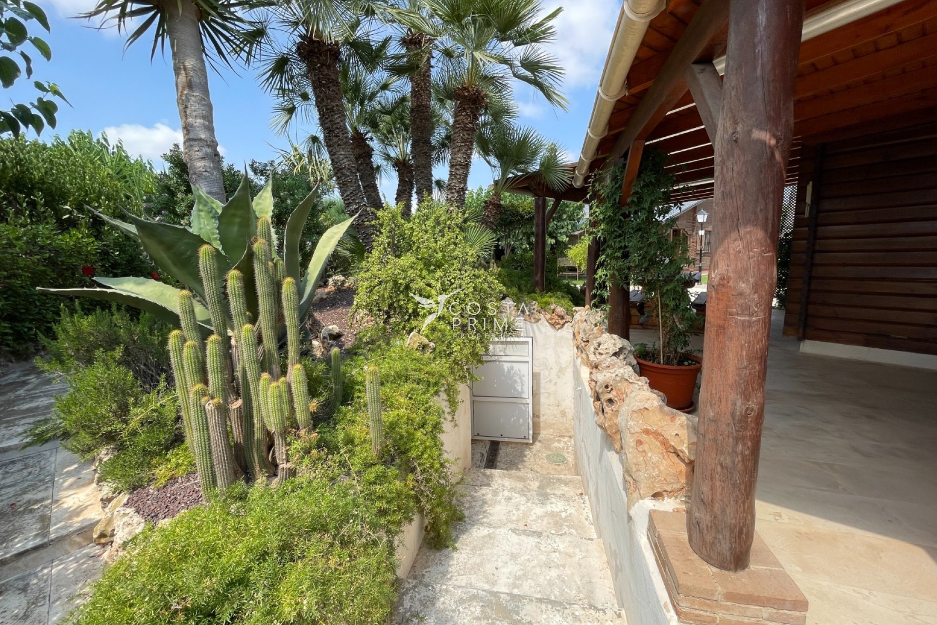 Újraértékesítés - Villa  - San Fulgencio