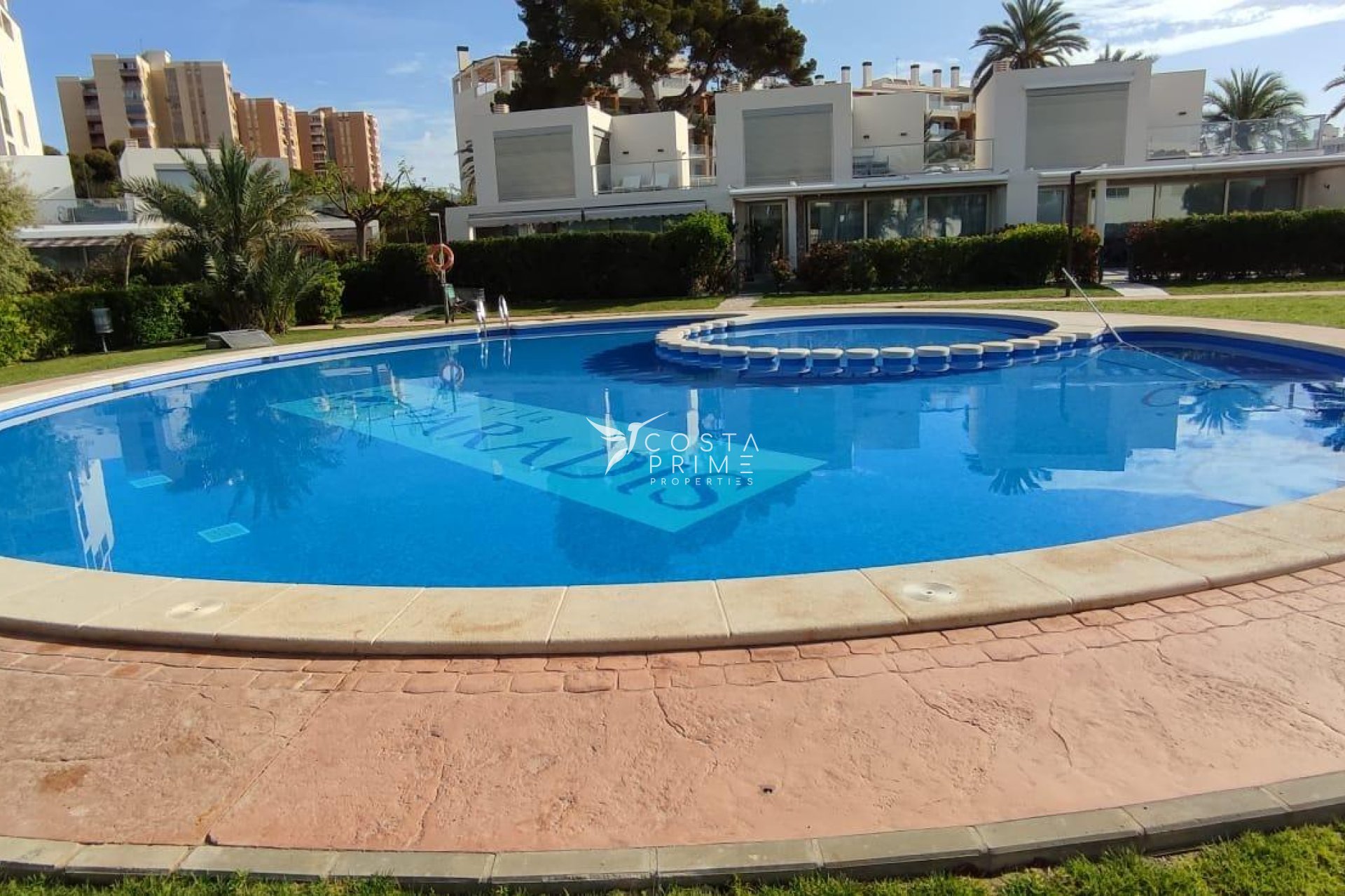 Újraértékesítés - Villa  - Villajoyosa