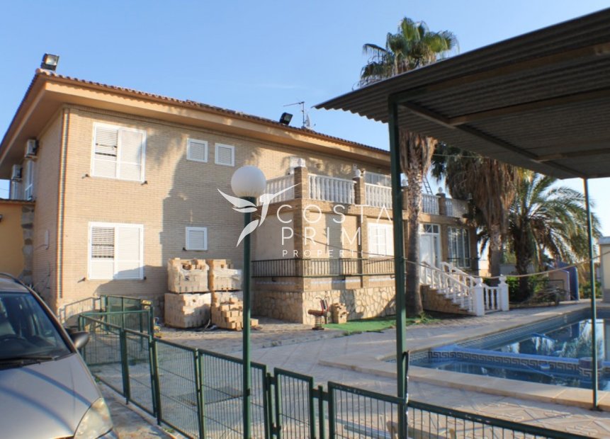 Újraértékesítés - Villa  - Villajoyosa