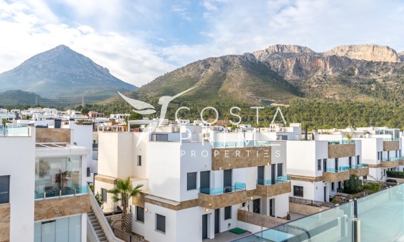 Városháza / Semi - Újraértékesítés - Polop - Polop