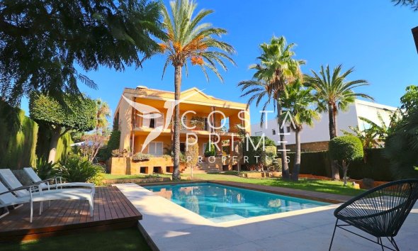 Villa  - Resale -
            Benidorm - D-00012