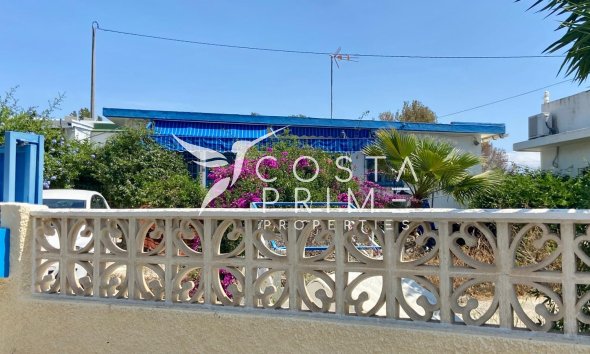 Villa  - Resale -
            Benidorm - D-4143