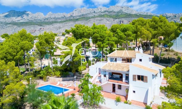 Villa  - Újraértékesítés - Altea - Altea