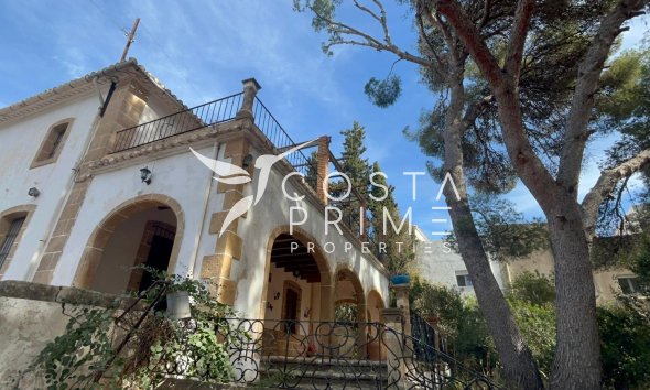 Villa  - Újraértékesítés -
            Jávea - C-94869